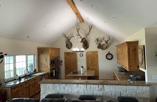 Port O Connor Cabin | Turtle Bay Lodge nGreat for Large Gatherings