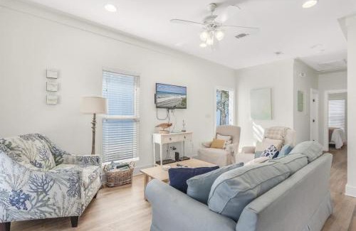 Seacrest House | Turtle Crossing 3BR 2BA Pool & Bikes