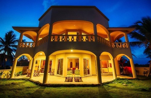 Tulsayab Villa | Turtle Heart Villa, 5 STAR RATING FOR MORE THAN 10 YEARS!
