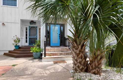 Pensacola Beach House | Turtle Hideaway