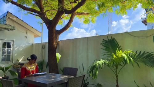 Dharavandhoo House | Turtle Inn Dharavandhoo