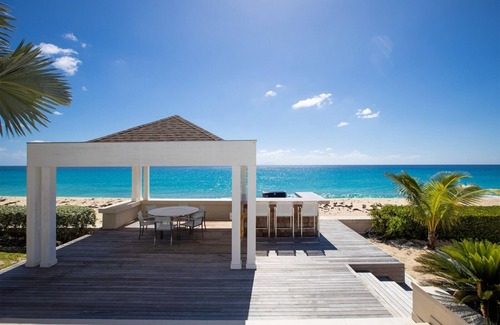 Plum Bay Villa | Turtle Nest - 4-bedroom luxury beachfront villa on Baie Longue Beach