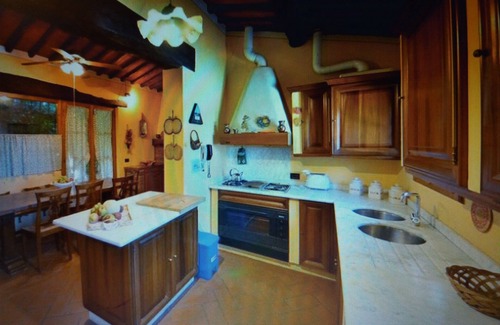 Moncioni Villa | Tuscan farmhouse at the gates of Chianti