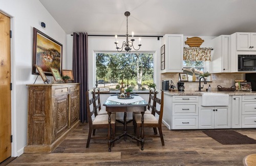 Tehachapi Villa | Tuscan Petite-Villa at Dorner Family Vineyard