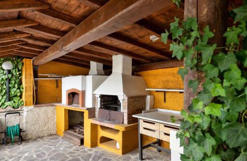 Loro Ciuffenna Villa | Tuscany Villas With Private Pool e Tennis - Happy Rentals
