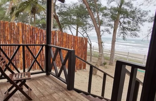 Tuxpan House | Tuxpan Beach - Casa Lan - Oceanfront with Private Pool