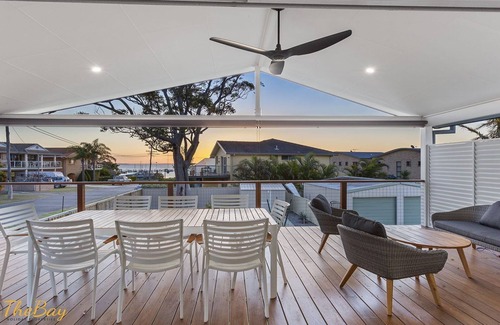 Soldiers Point House | Twilight on Sunset Beach - Soldiers Point - Amazing sunset views
