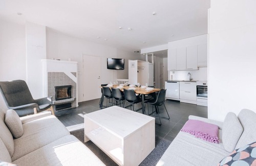 Sirkka Apartment | Twin Haven – Modern 2-Unit Retreat up to 16 people