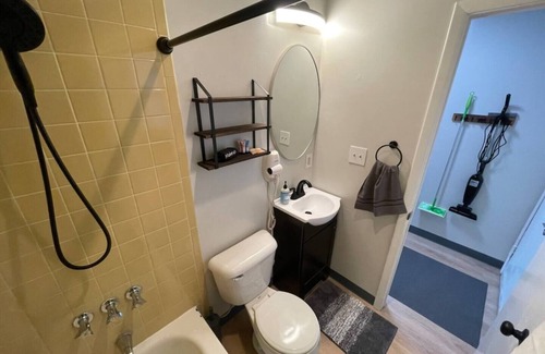 Syracuse Apartment | Twin Oaks Extended Stay Studio - 2817 Apt 10