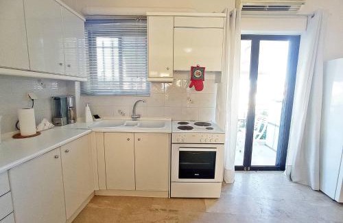 Assos-Lechaio House | Twin Pearls