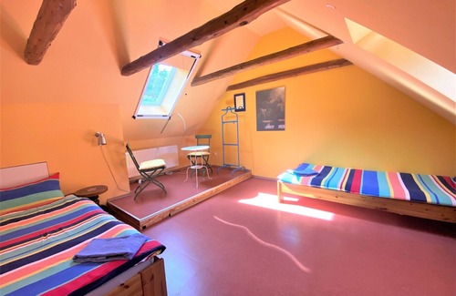 Amt Neuhaus Bed & Breakfast | Twin room-Basic-Private Bathroom-Woodland view-Zimmer 3