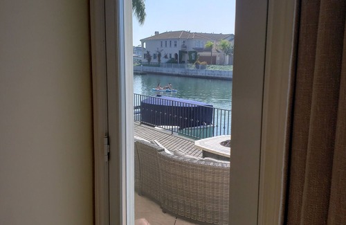 Channel Islands House | Twin Tides Waterside