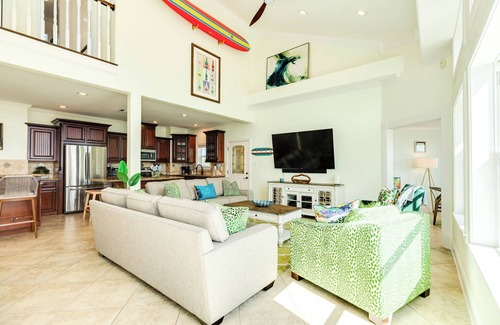 Indian Beach House | 💎Twist of Lime w/Ocean Views, Just Steps from Sand💎
