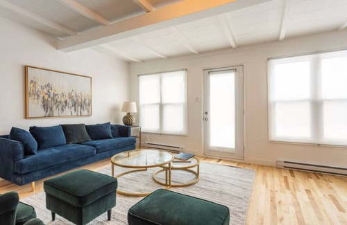 Hochelaga-Maisonneuve Apartment | Two 3BR apartments All yours! Downtown MTL
