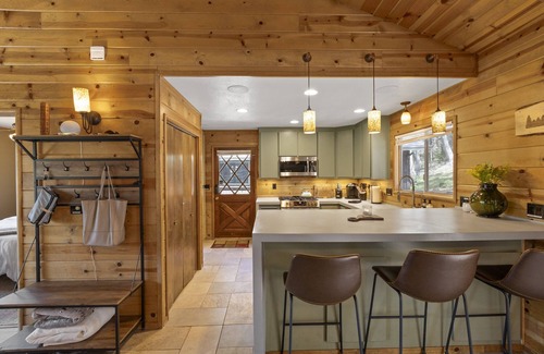 Twain Harte Cabin | Two adjacent Summer Cabins w/hot tub and glamping - sleeps 20