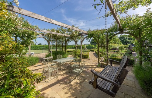 Ipswich House | Two adjoining properties which can be booked together for up to ten guests.