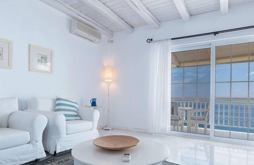 Xirokastello Apartment | Two bed apartment with stunning sea views