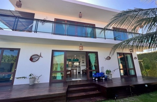 Porto da Rua Apartment | Two bedroom beach house rental. Walking distance from the beach.