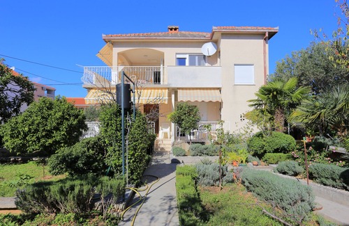 Seget Vranjica Apartment | Two bedroom apartment with terrace and sea view Seget Vranjica, Trogir (A-18487-c)