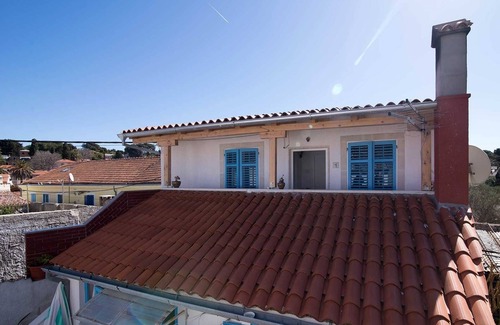 Veli Losinj Apartment | Two bedroom apartment with terrace Veli Lošinj, Lošinj (A-7959-c)