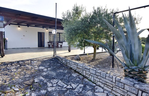 Crveni Vrh Apartment | Two bedroom apartment with terrace Grupija, Umag (A-23568-a)