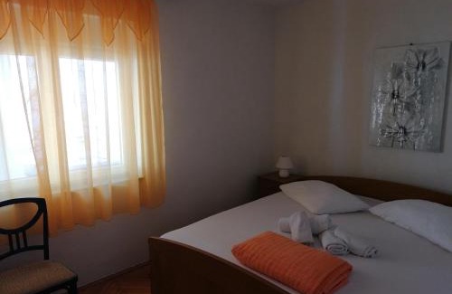 Baric Draga Apartment | Two-Bedroom Apartment in Baric Draga I