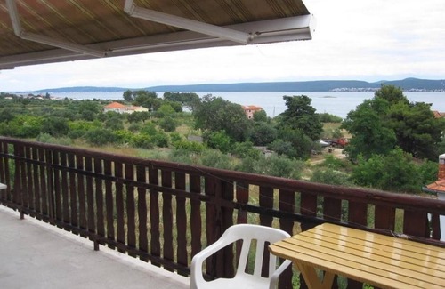 Mrljane Apartment | Two bedroom apartment with terrace and sea view Mrljane, Pašman (A-20850-a)