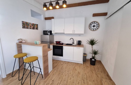 Zivogosce Apartment | Two bedroom apartment near beach Živogošće - Porat, Makarska (A-16763-a)