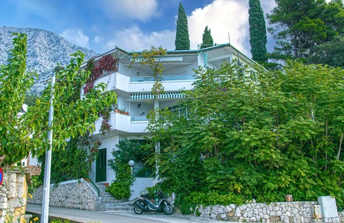Zivogosce Apartment | Two bedroom apartment near beach Živogošće - Porat, Makarska (A-16763-a)