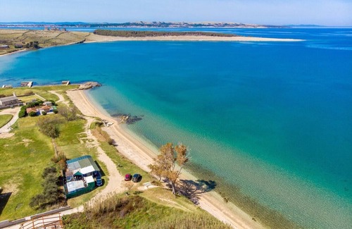 Povljana Apartment | Two bedroom apartment with terrace and sea view Povljana, Pag (A-12169-a)