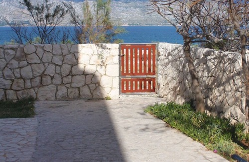 Razanac Apartment | Two bedroom apartment near beach Ražanac, Zadar (A-5766-h)