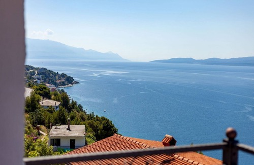 Stanici Apartment | Two bedroom apartment with terrace and sea view Stanići, Omiš (A-17894-a)