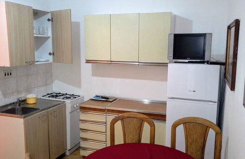 Zubovici Apartment | Two bedroom apartment near beach Zubovići, Pag (A-4125-d)