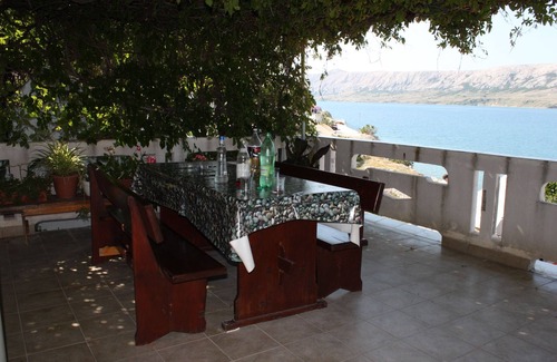 Zubovici Apartment | Two bedroom apartment with terrace and sea view Zubovići, Pag (A-6394-b)