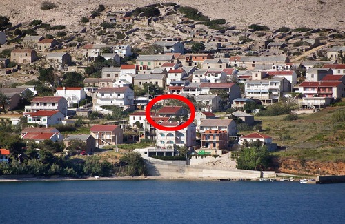 Kustici Apartment | Two bedroom apartment with terrace Zubovići, Pag (A-9363-c)