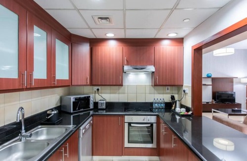 Dubai Marina Hotel | Two Bedroom Apartment In Jbr Sadaf Building Ae