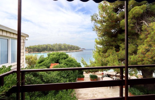 Prizba Apartment | Two bedroom apartment near beach Prižba, Korčula (A-4484-a)