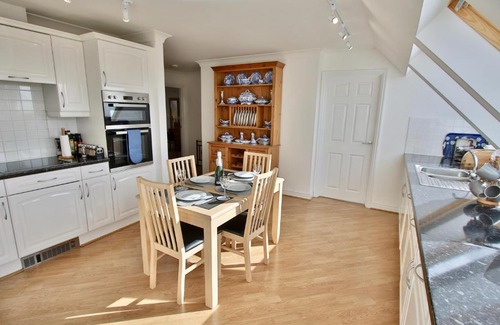 Boscundle Apartment | Two Bedroom Apartment With Sea Views Near Eden Project
