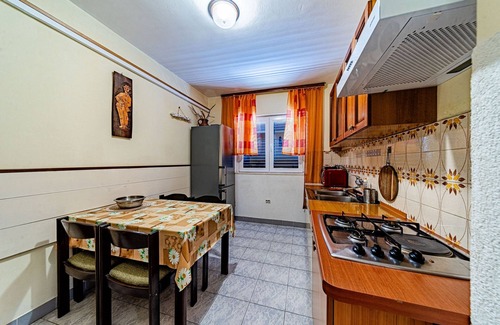 Drace Apartment | Two bedroom apartment with balcony and sea view Drače, Pelješac (A-14019-b)