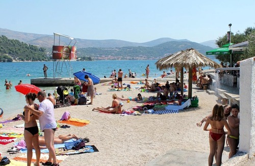Marina Apartment | Two bedroom apartment with balcony Marina, Trogir (A-18868-a)