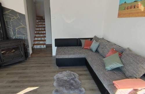 Ogulin Apartment | Two bedroom apartment with terrace Dujmić Selo, Gorski kotar (A-20292-a)