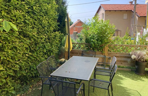 Zagreb Apartment | Two bedroom apartment with balcony Zagreb (A-24661-a)