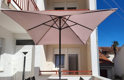 Valbandon Apartment | Two bedroom apartment with terrace Valbandon, Fažana (A-15386-a)