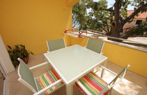 Island Dugi Otok Apartment | Two bedroom apartment with terrace Sali, Dugi otok (A-8137-a)