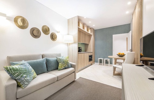Santa Eulalia Apartment | Two Bedroom Apt | 300m from the beach | 2 pool areas | Free Wifi | Central