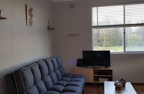 North Batemans Bay Apartment | Two Bedroom Apartment with sweeping views of the Bay