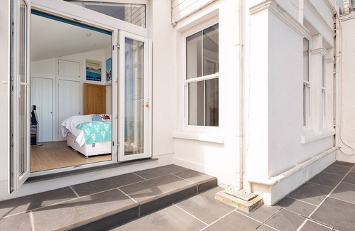 Port Isaac Apartment | Two Bedroom Flat Overlooking The Sea With Parking