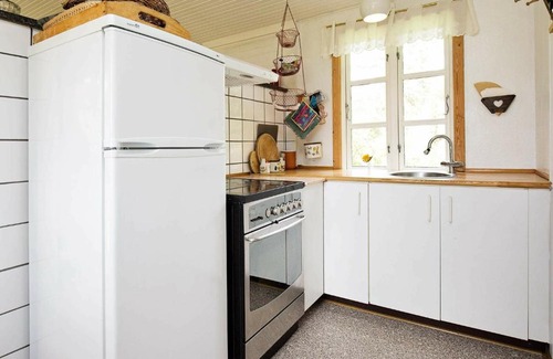 Yderby House | Two-Bedroom Holiday home in Sjællands Odde 7