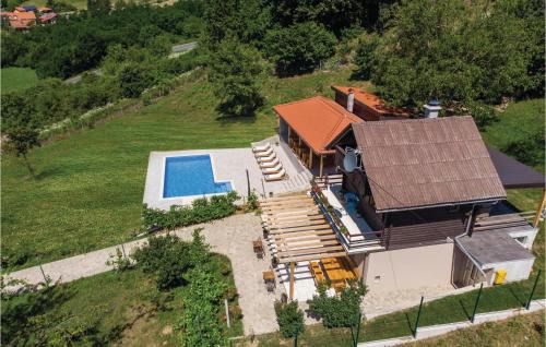 Zagreb House | Two-Bedroom Holiday Home In Zagreb