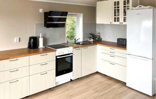 Raade House | Two-Bedroom Holiday Home In Rygge